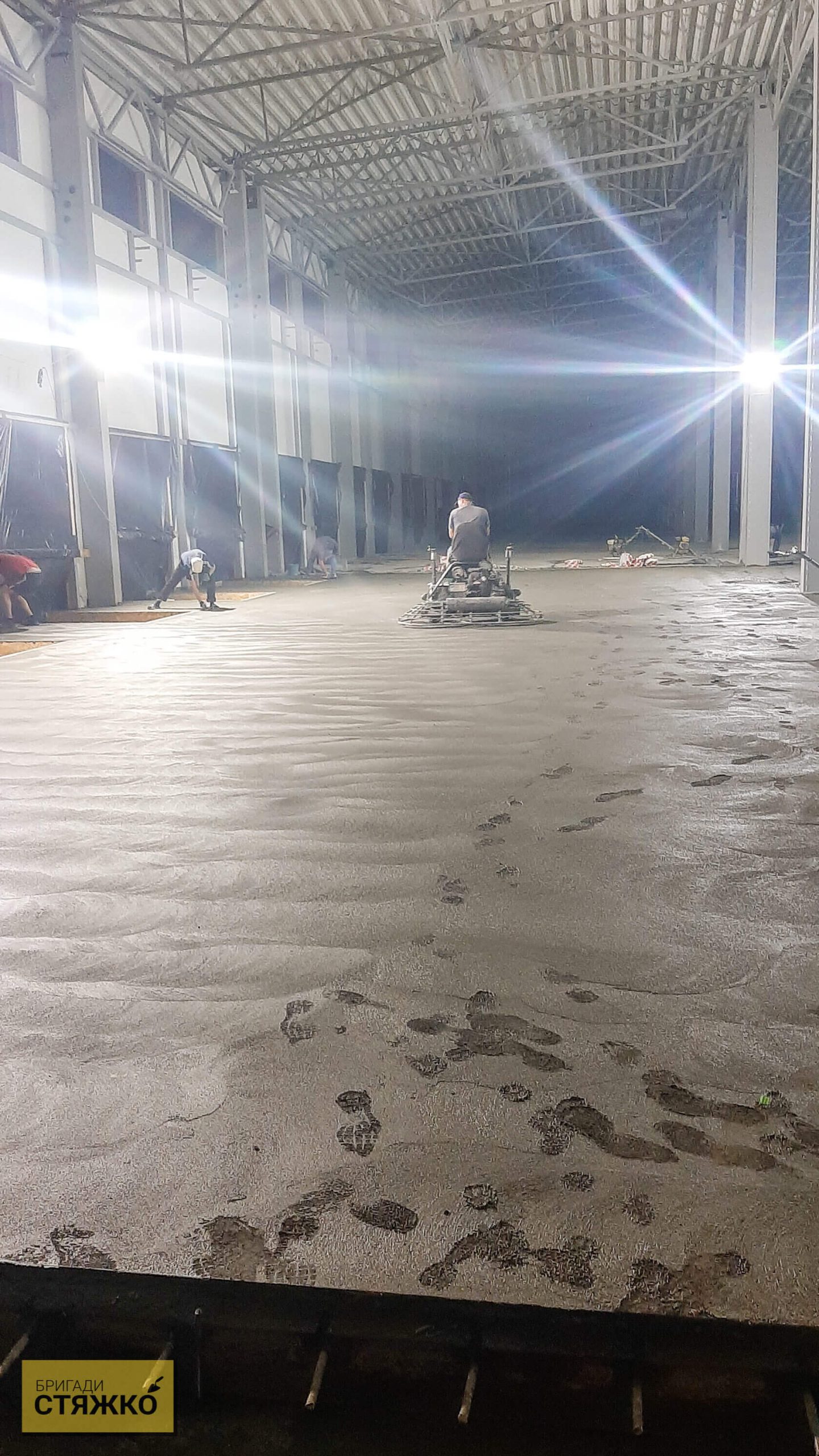 Шліфування бетонних промислевих підлог